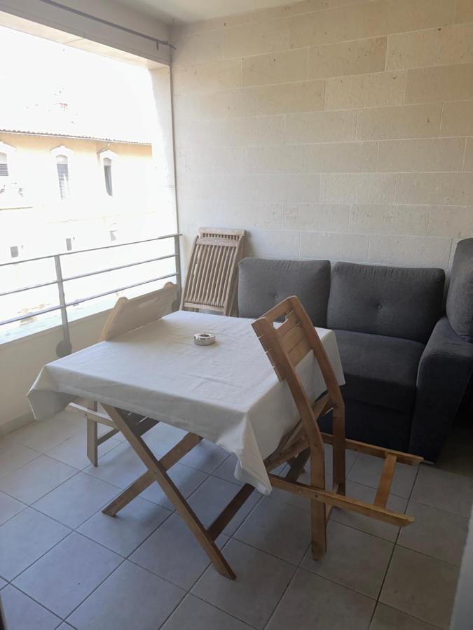 Superbe Appartement Tout Equipe Avec Parking. Марсилия Екстериор снимка